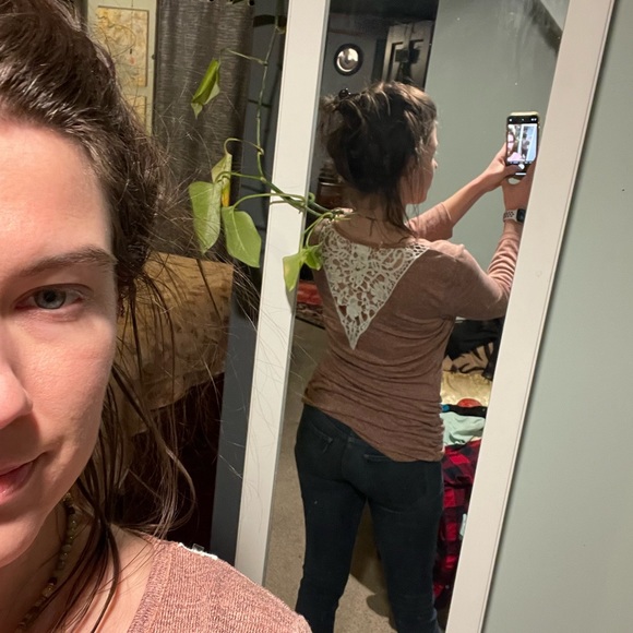 FADED GLORY // salmon ruched lacey-back top - Picture 7 of 11